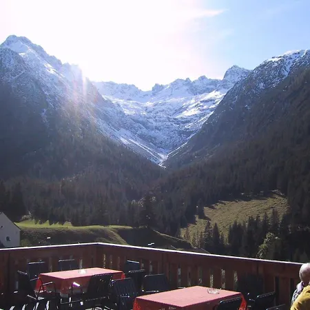 Alpenrose * Gramais
