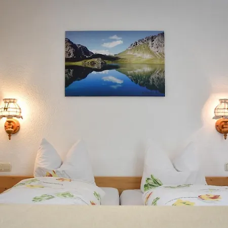 イン Alpenrose Gramais