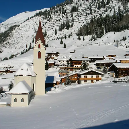 Alpenrose Gramais